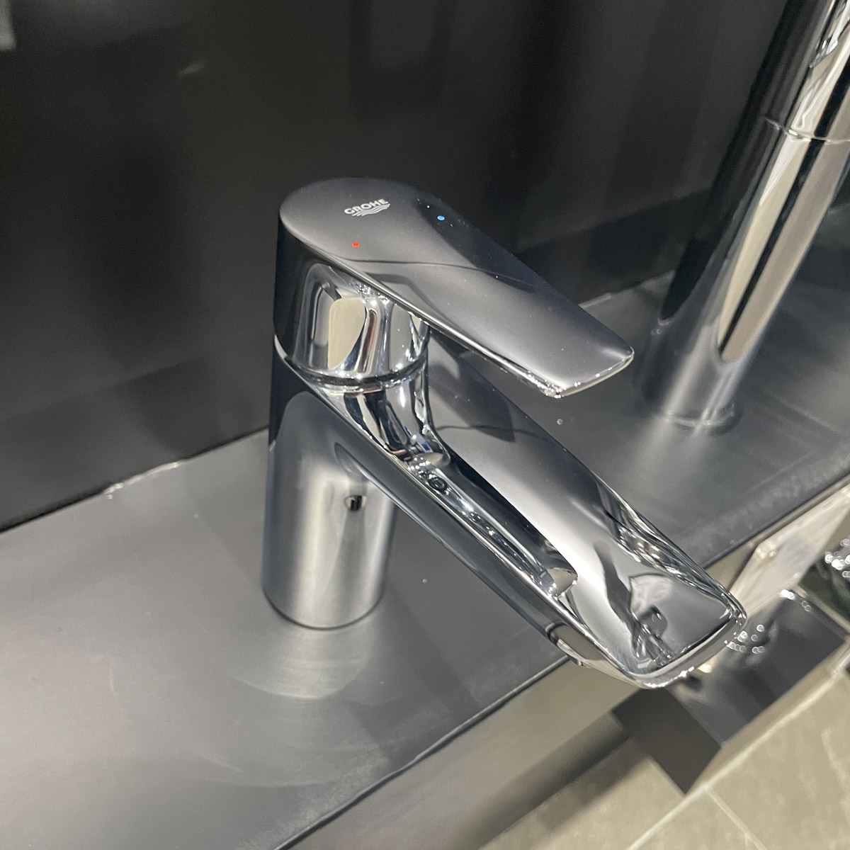 Vòi chậu nóng lạnh BauEdge M-size Grohe 23093001 - 3