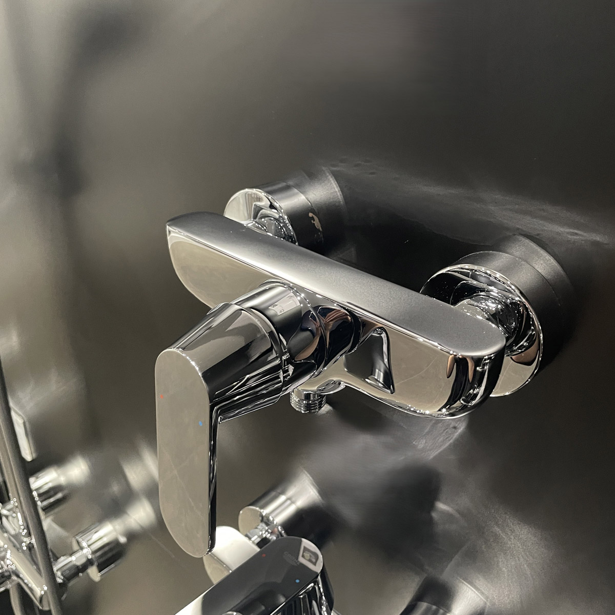Củ sen tắm nóng lạnh Eurosmart Cosmopolitan GROHE 32837000 - 15