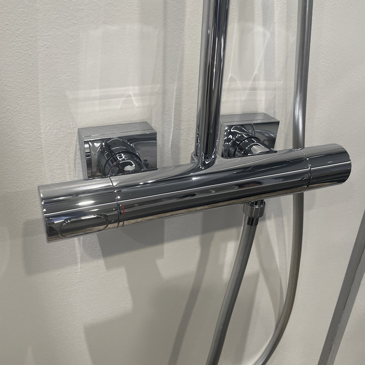 Bộ sen cây tắm đứng nhiệt độ Rainshower SmartActive 310 GROHE 26649000 - 5