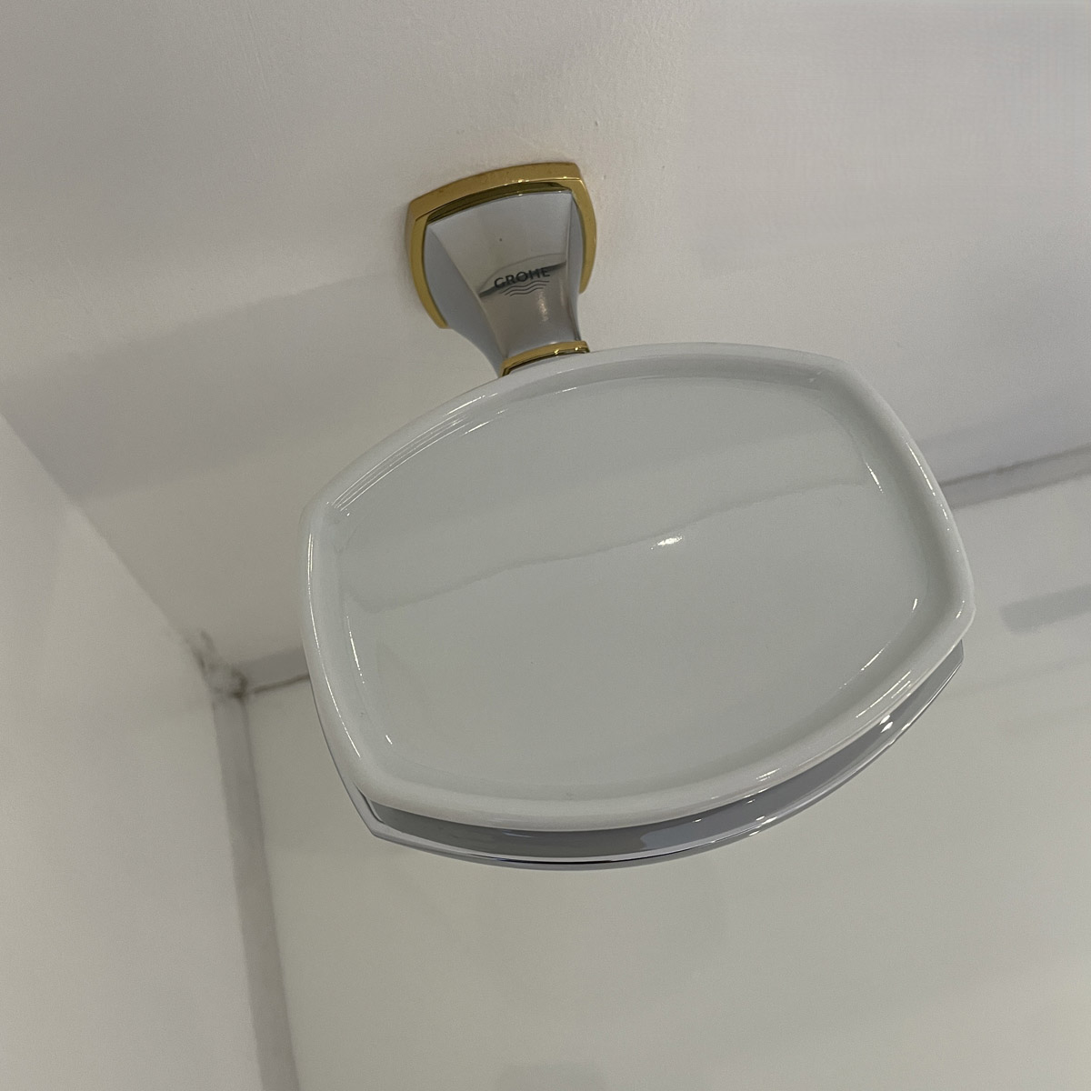 Kệ đựng xà phòng Grandera GROHE 40628000 - 7
