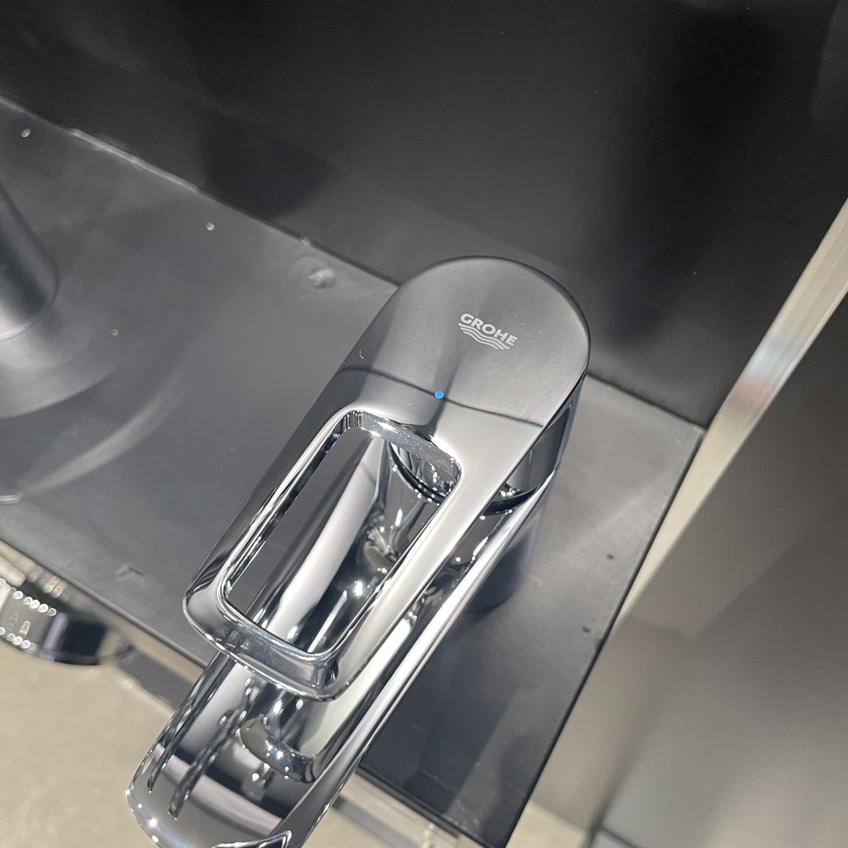Vòi chậu lạnh BauLoop GROHE 32857001 - 5