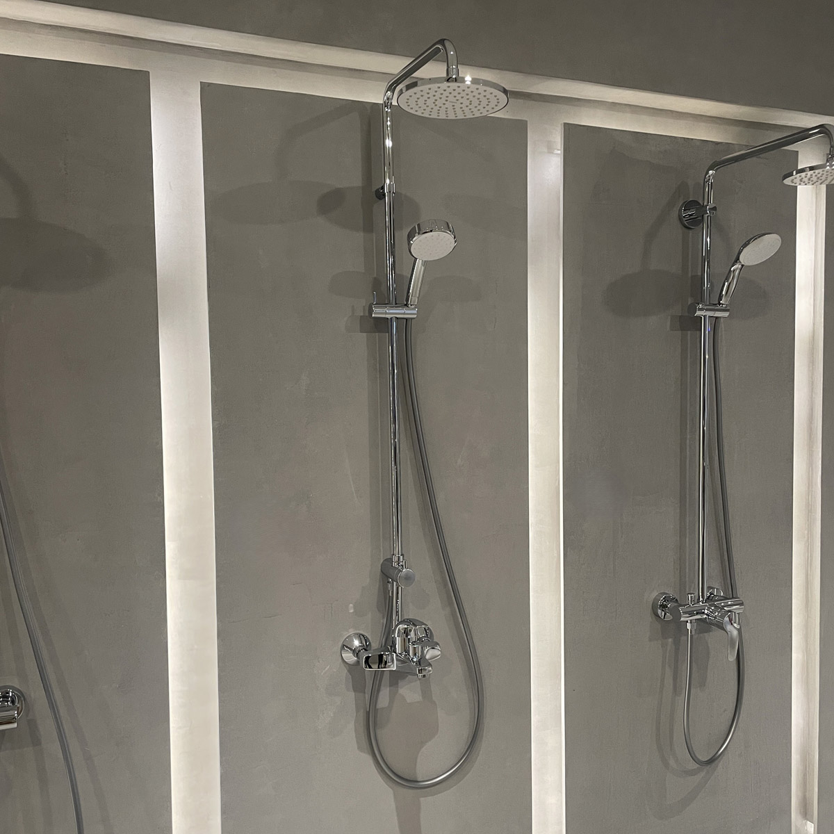 Bộ sen tắm nóng lạnh New Tempesta Cosmopolian Grohe 26305001 - 4