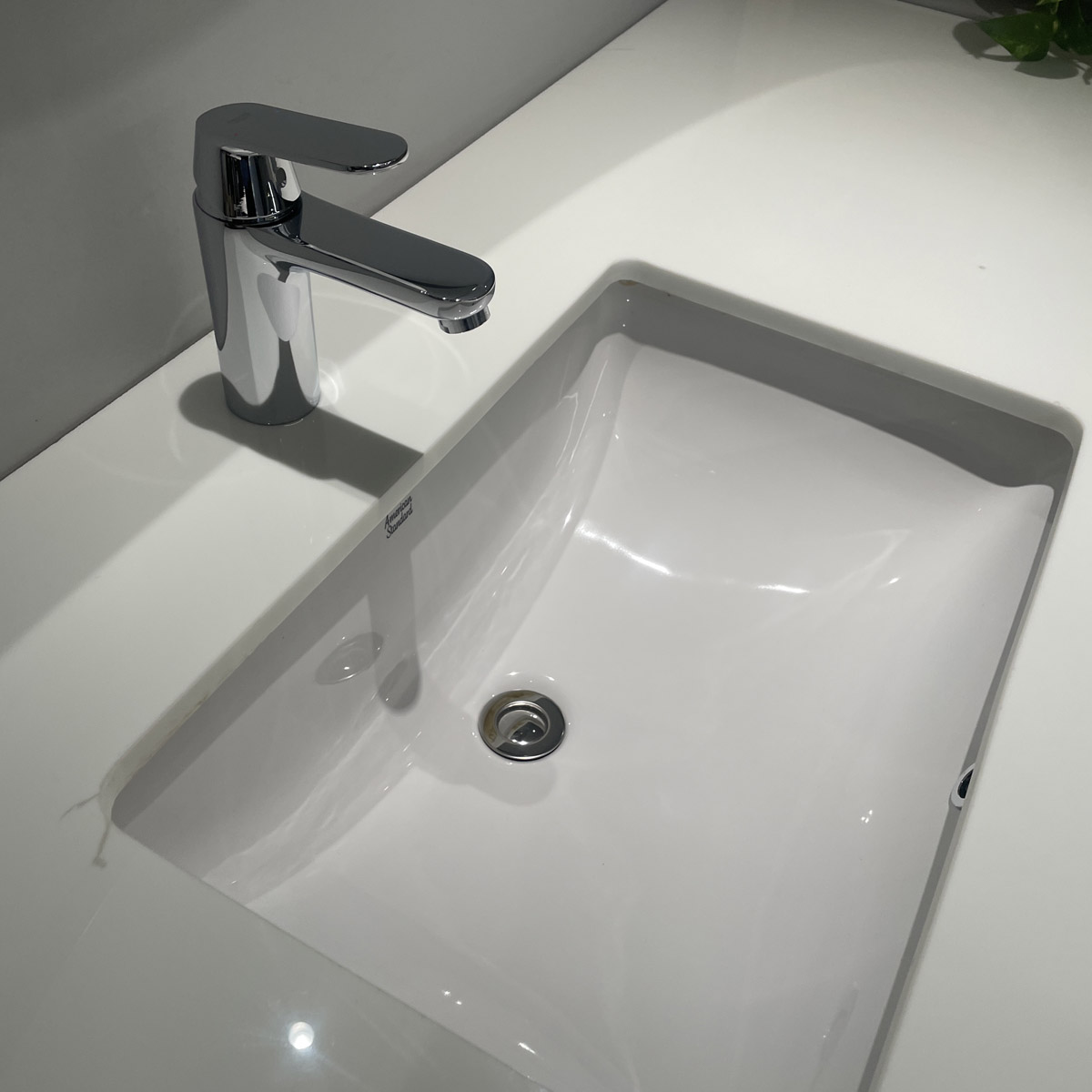 Vòi chậu nóng lạnh Eurosmart Cosmo M-size GROHE 23325000 - 11