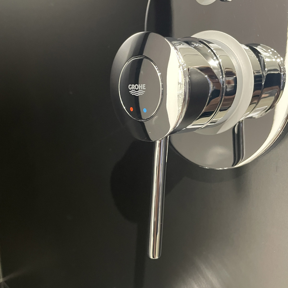 Van nóng lạnh kèm chuyển hướng 2 đường BauClassic GROHE 29047000 - 7