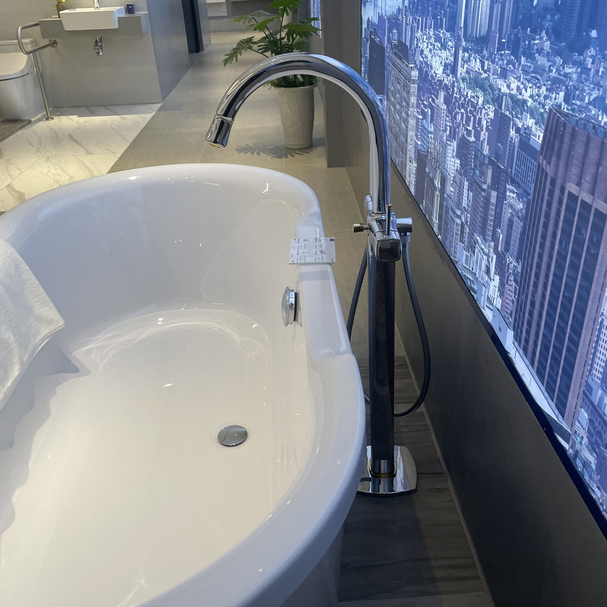 Vòi xả bồn tắm đặt sàn Grandera GROHE 23318IG0 - 15