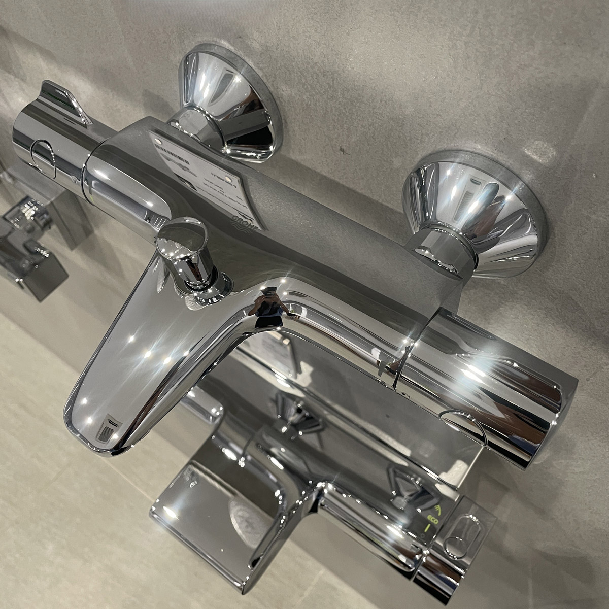 Bộ trộn sen tắm ổn nhiệt 2 chế độ Grohtherm 800 GROHE 34567000 - 2