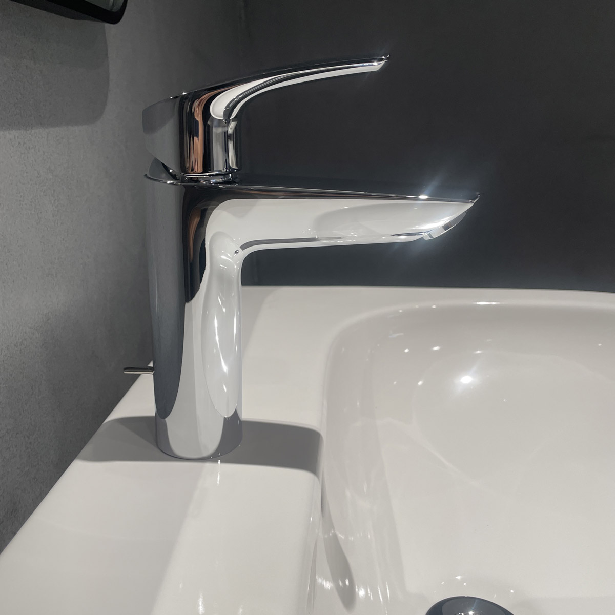 Vòi chậu lavabo nóng lạnh Eurosmart M-size GROHE 23322003 - 14