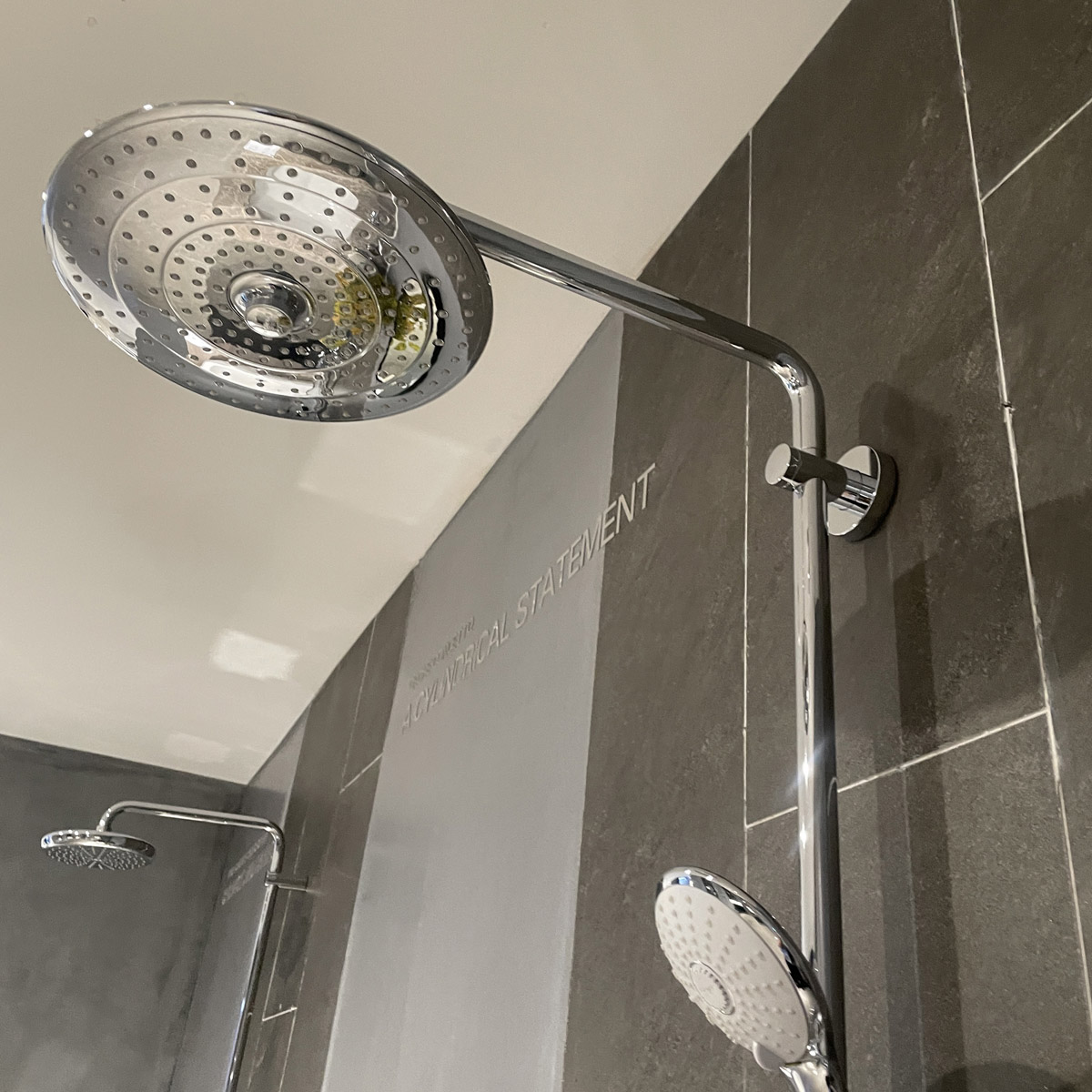 Bộ cây sen tắm ổn nhiệt SmartControl Euphoria Grohe 26510000 - 9