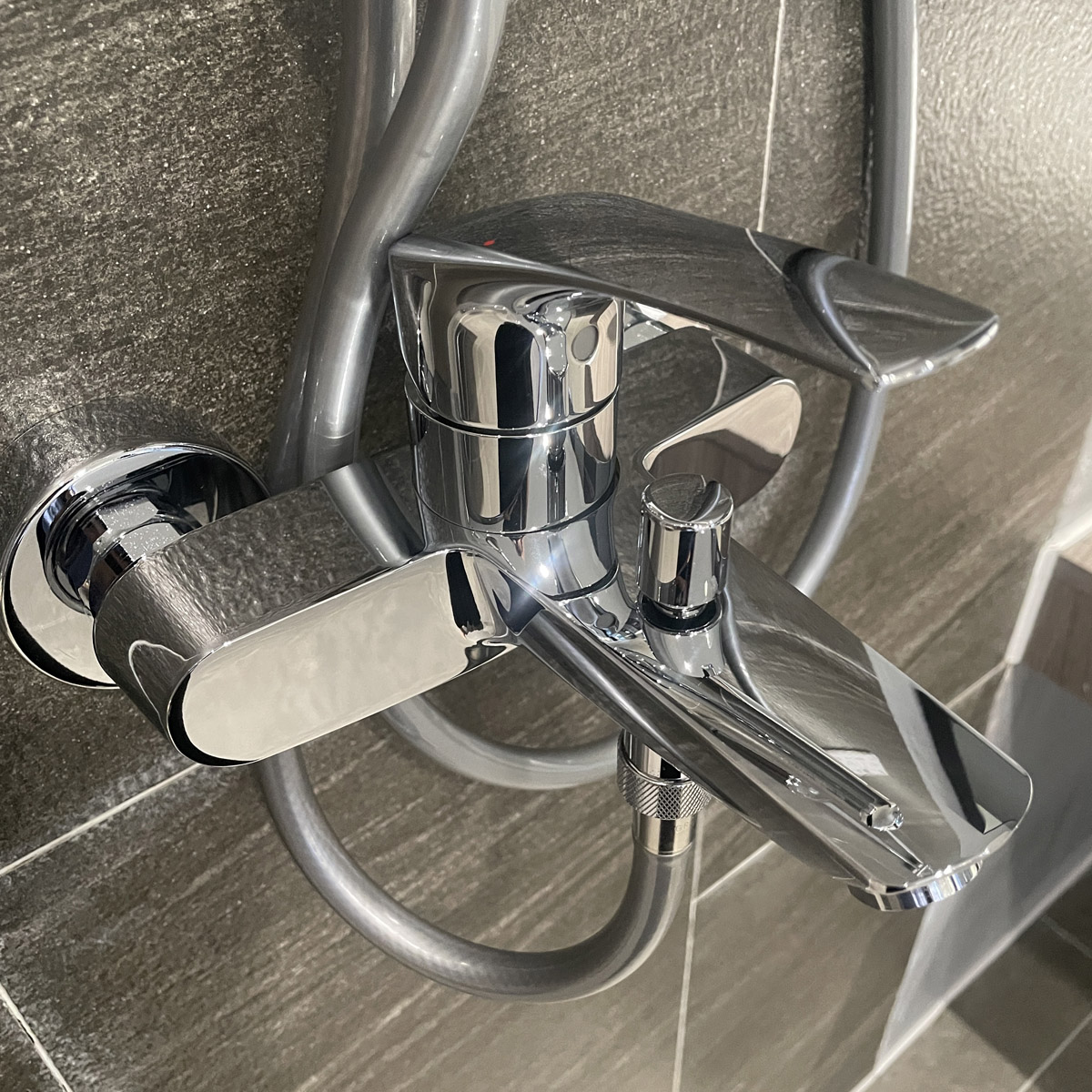 Củ sen tắm nóng lạnh EuroSmart GROHE 33300003 - 7