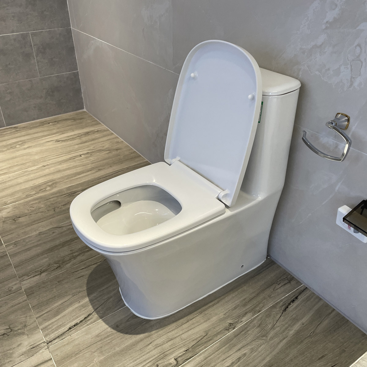 Bồn cầu một khối Eurostyle GROHE 39310000 - 9