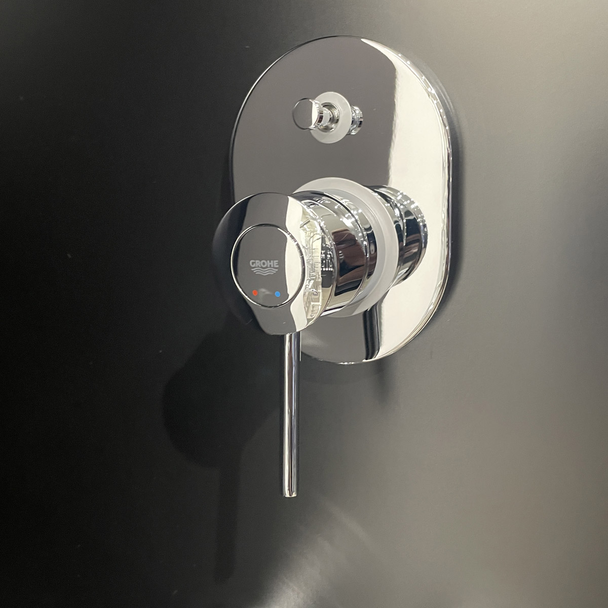 Van nóng lạnh kèm chuyển hướng 2 đường BauClassic GROHE 29047000 - 5