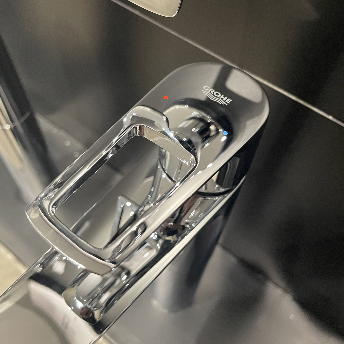 Vòi chậu nóng lạnh BauLoop GROHE 23890001 - 10