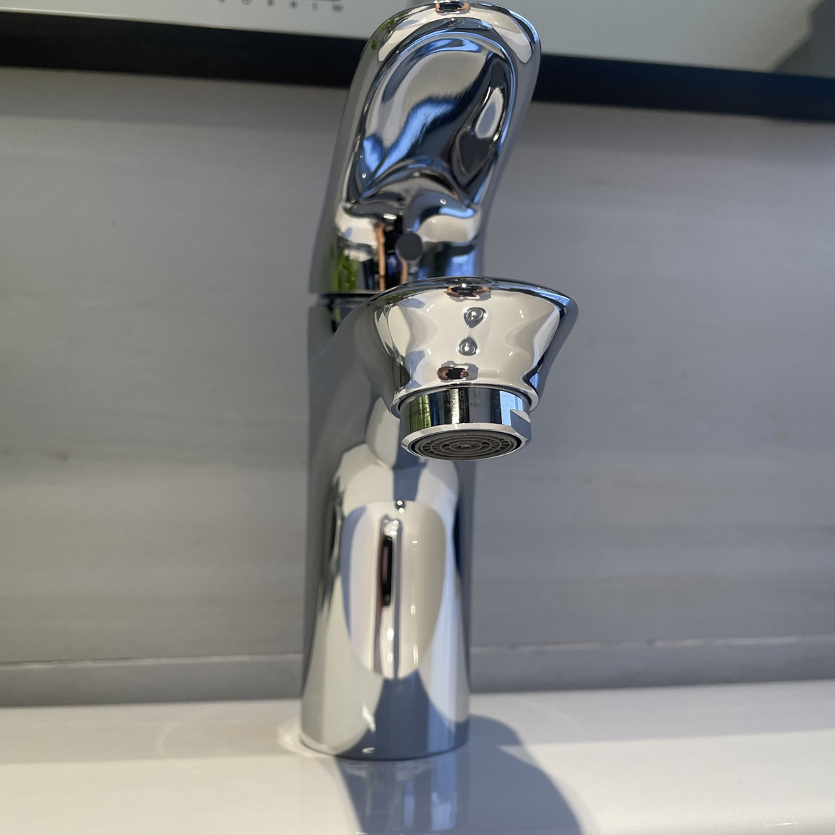Vòi chậu nóng lạnh Eurostyle GROHE 23707003 - 8