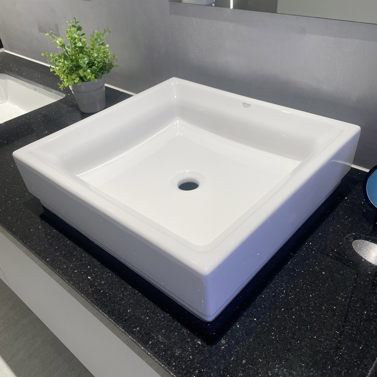 Chậu rửa lavabo đặt bàn Cube Ceramic GROHE 3948100H - 4
