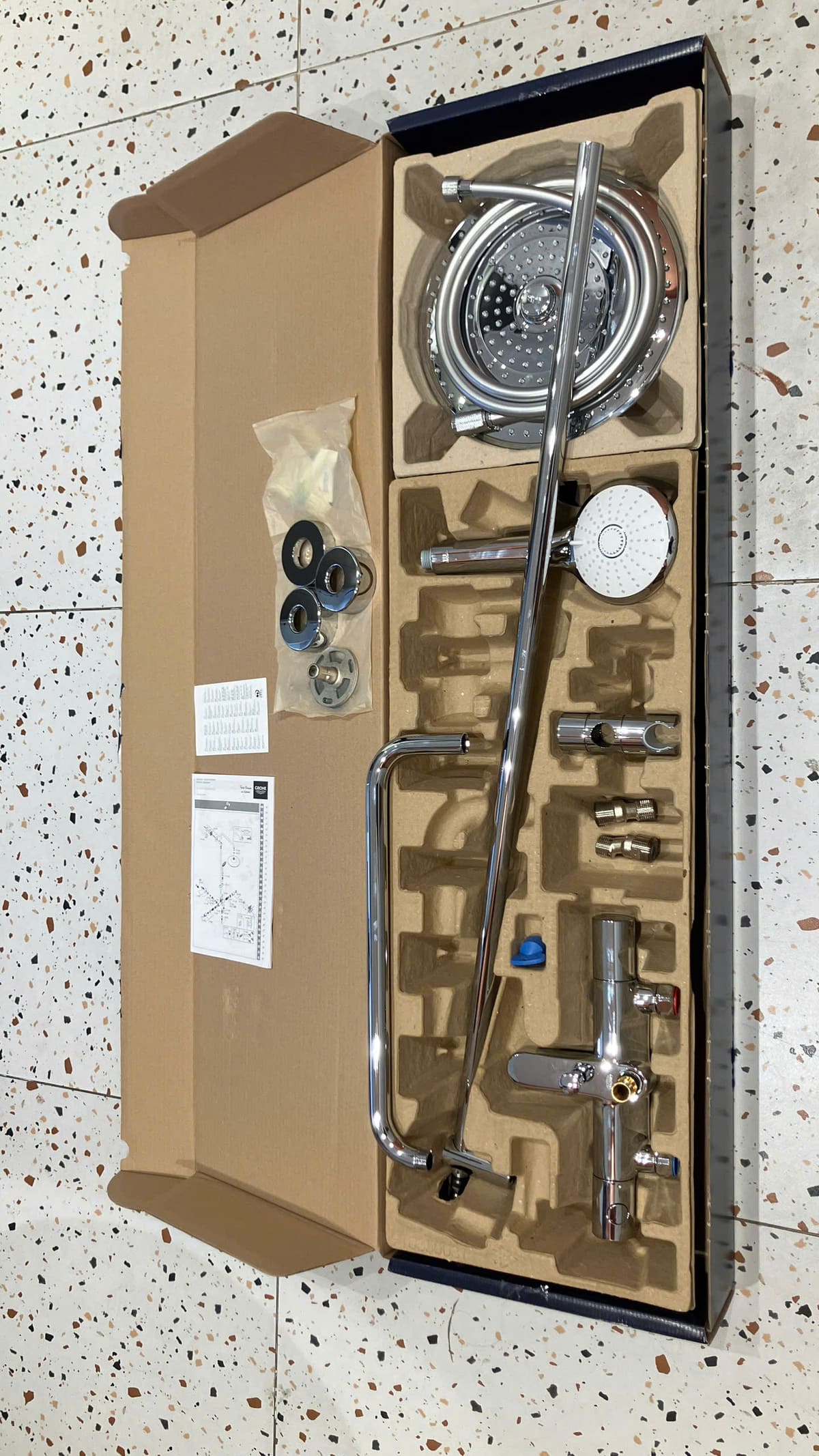 Bộ cây sen tắm ổn nhiệt Euphoria 260 GROHE 26114002 - 2