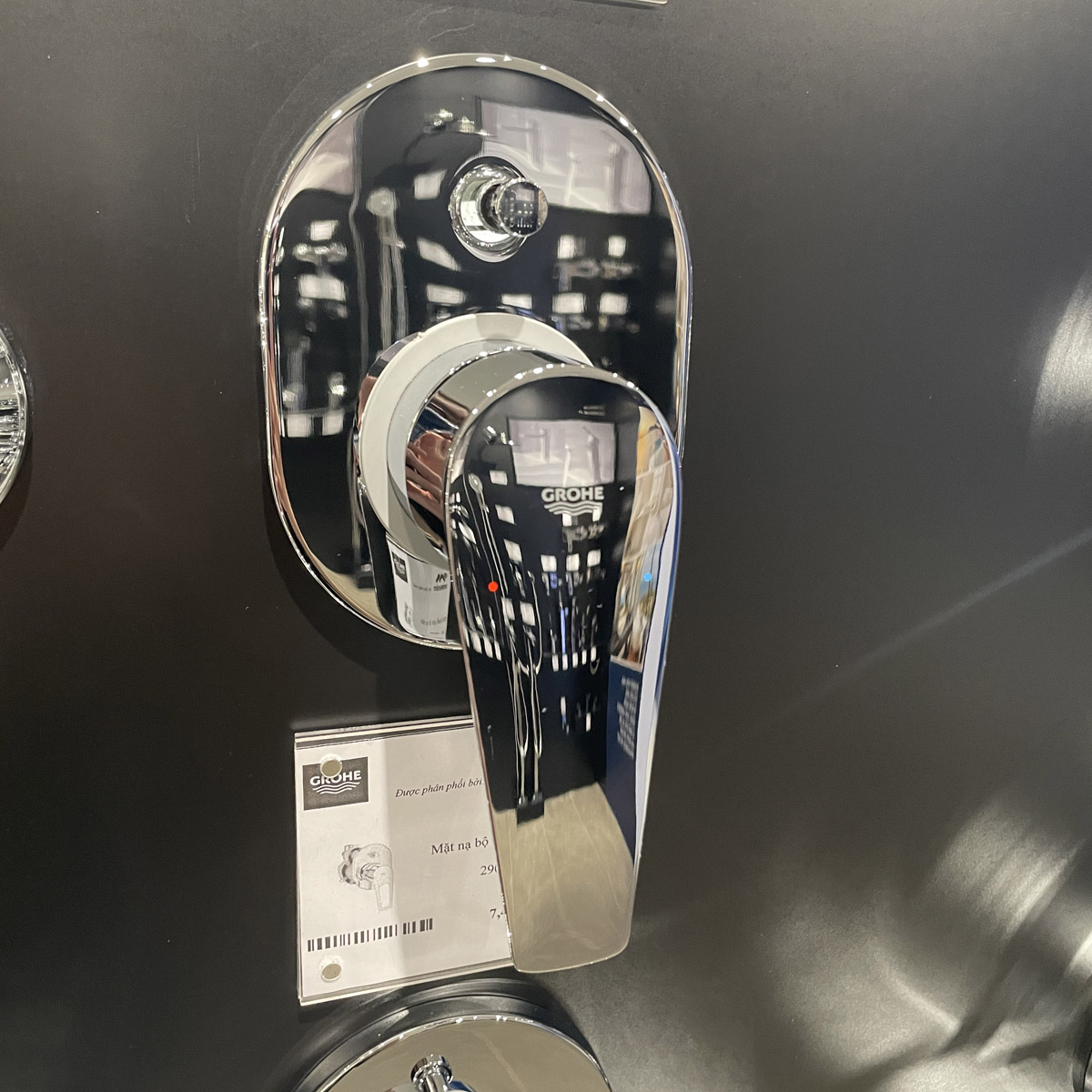 Bộ trộn sen tắm âm tường BauEdge OHM GROHE 29039001 - 4