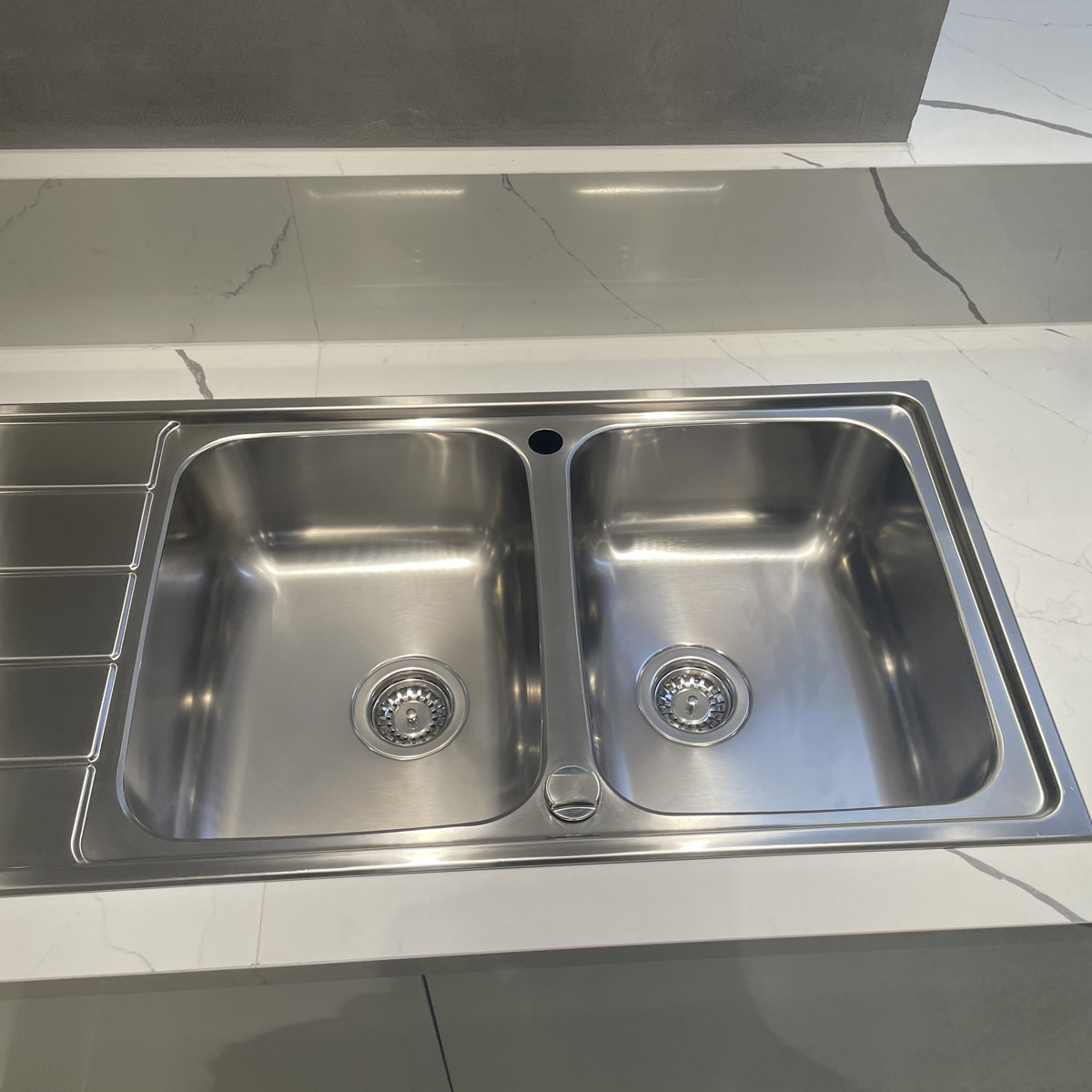 Chậu rửa chén 2 hộc cánh trái K500 GROHE 31588SD1 - 8