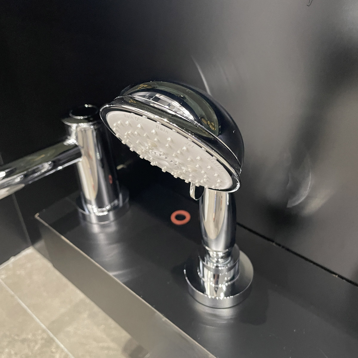 Vòi bồn tắm 3 lỗ nóng lạnh kèm tay sen BauClassic GROHE 2511800A - 9