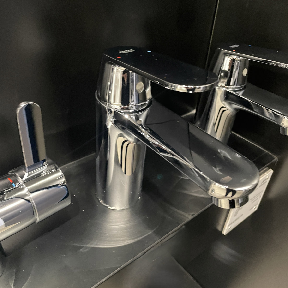 Vòi chậu nóng lạnh Eurosmart Cosmo M-size GROHE 23325000 - 6