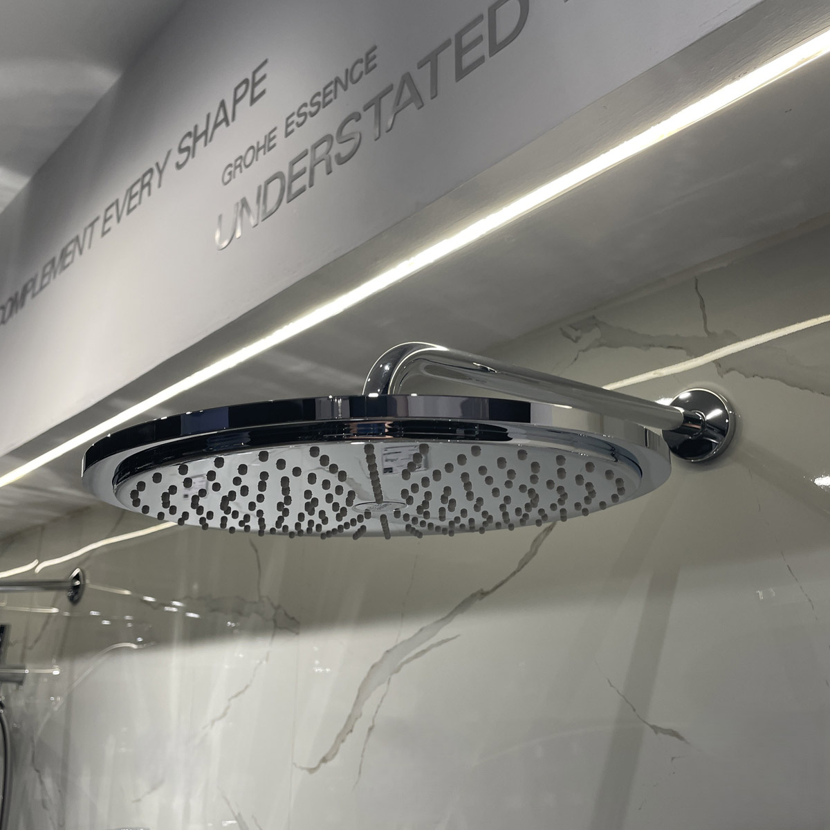 Bát sen gắn tường Grohe Rainshower Cosmpolitan 310 Grohe 26066000 - 9