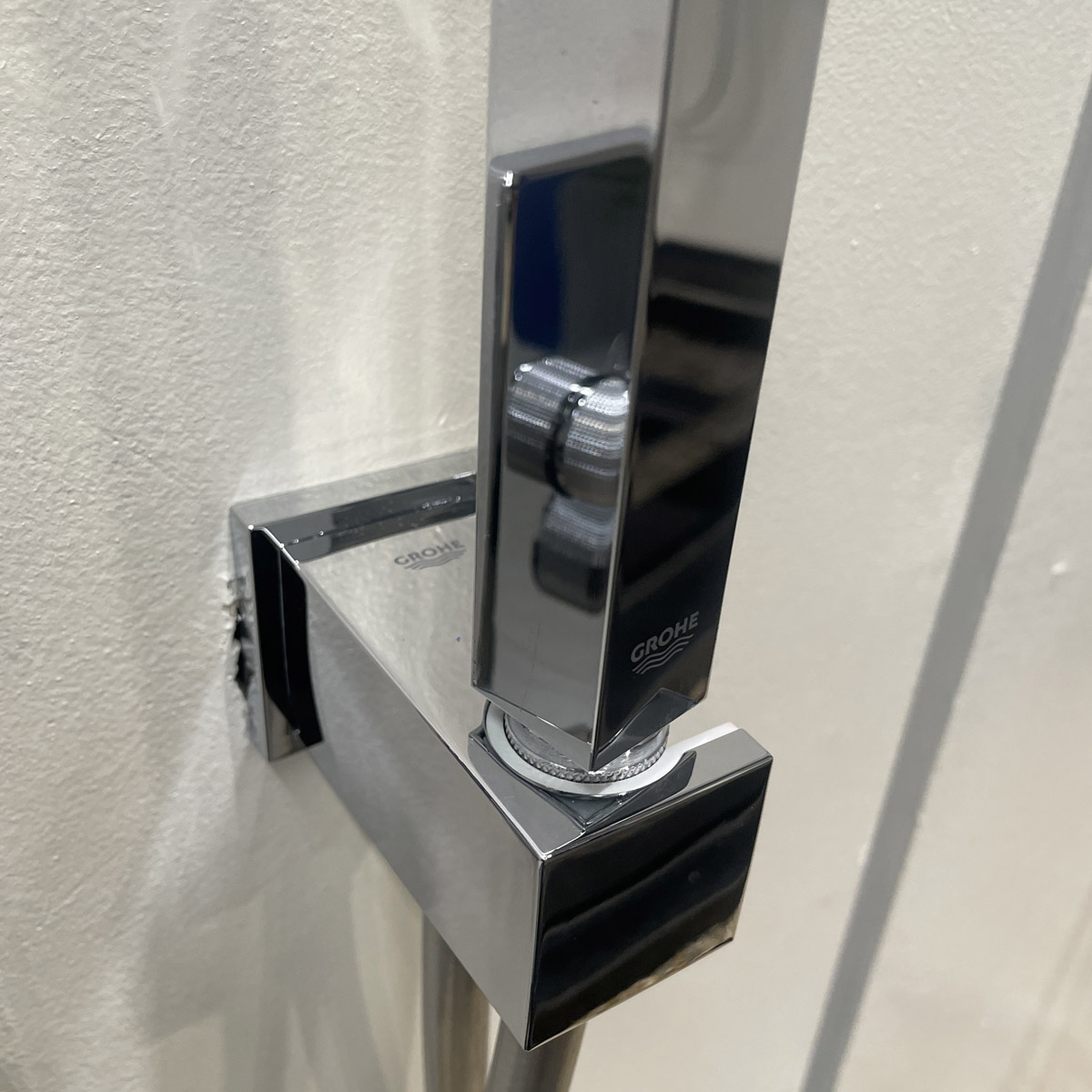 Bộ sen âm tường ổn nhiệt với bát sen GROHE 34706000 - 8