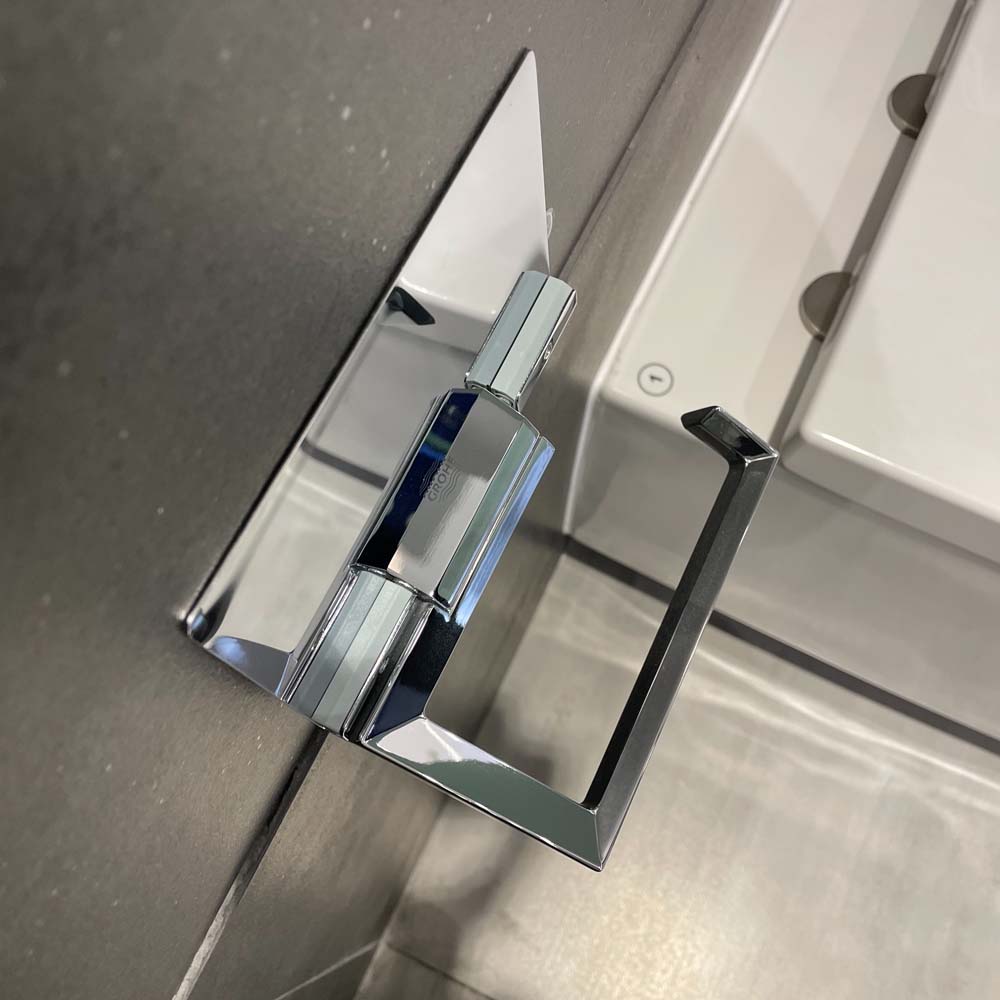 Lô giấy vệ sinh có nắp Selection Cube GROHE 40781000 - 8