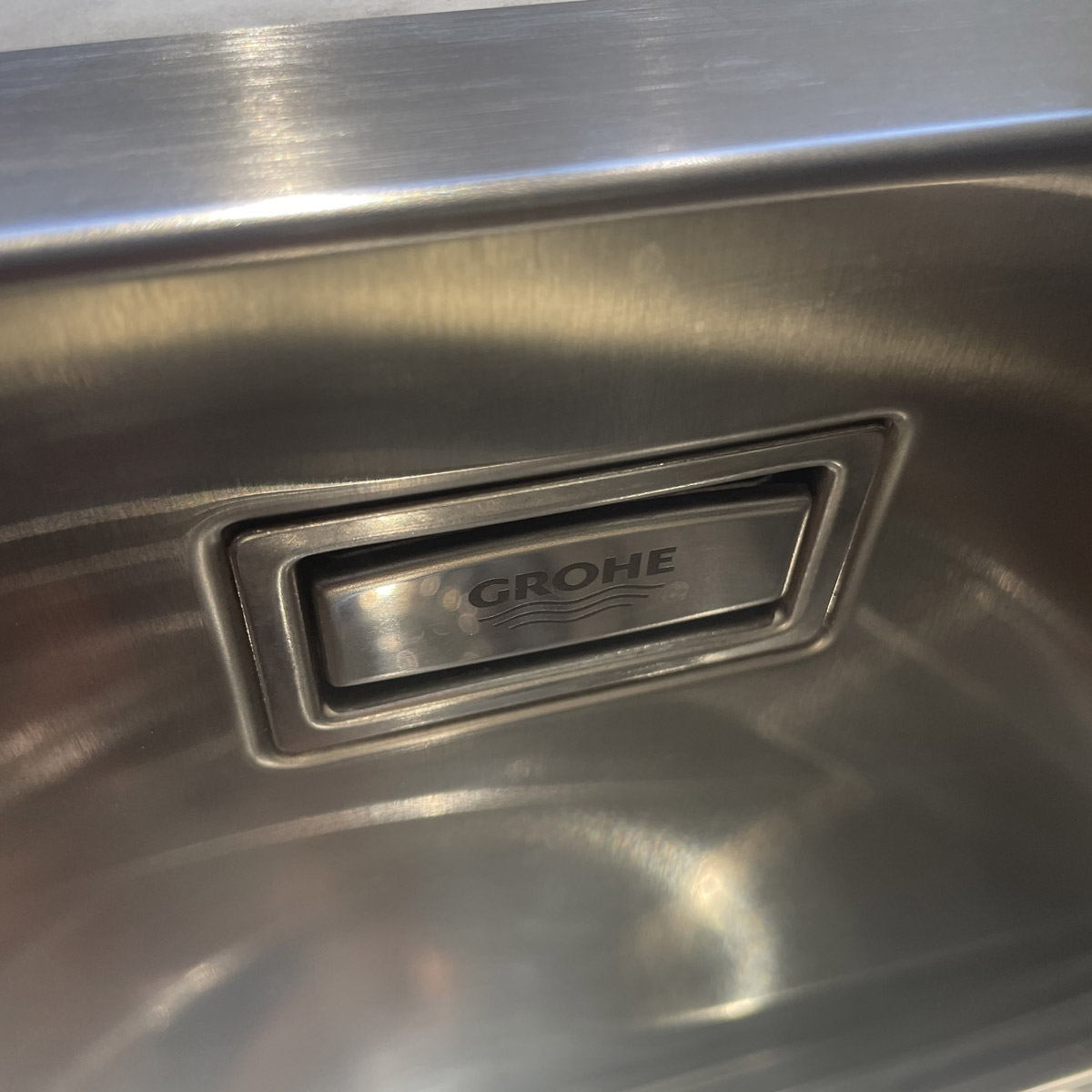 Chậu rửa chén 2 hộc K700U GROHE 31576SD1 - 9