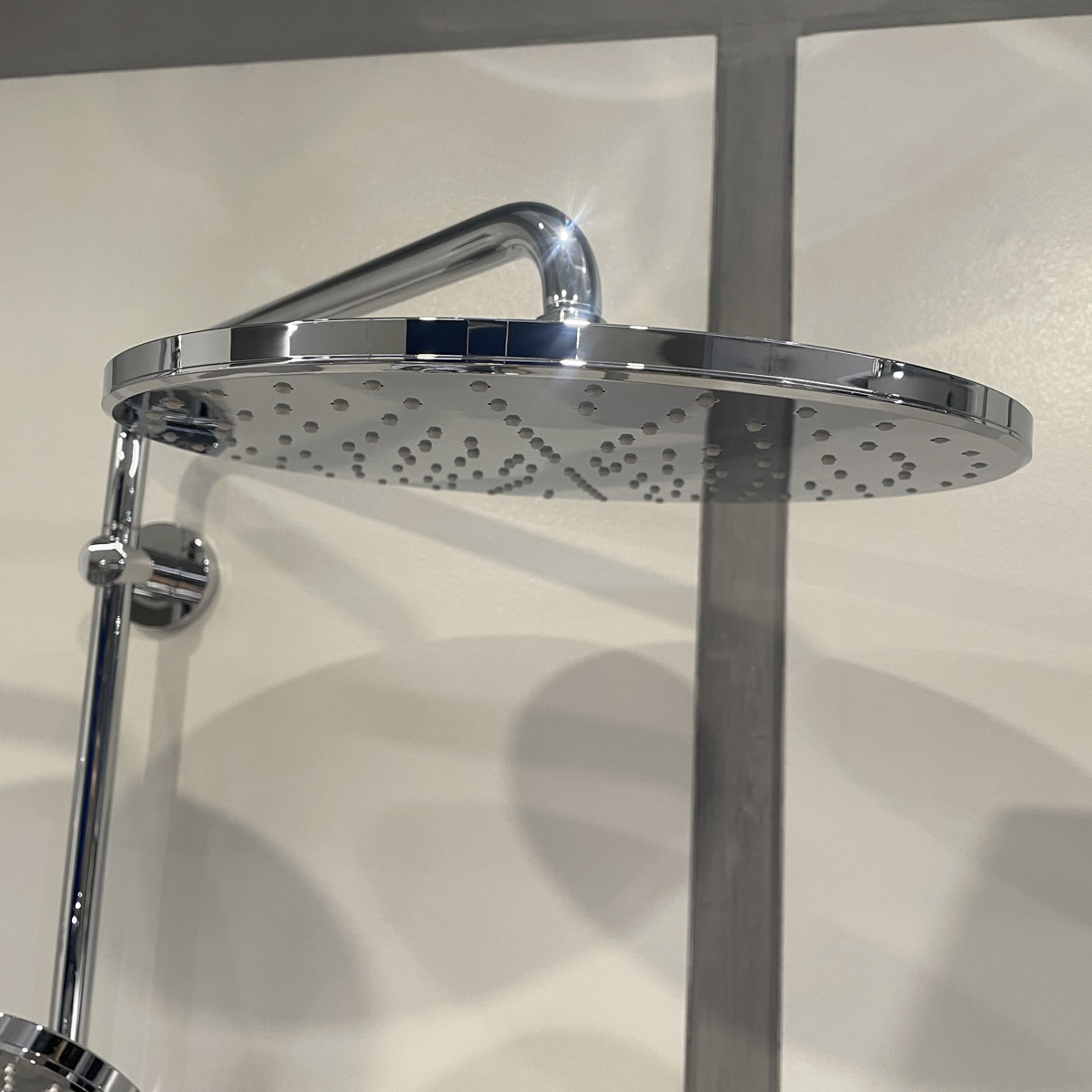 Bộ sen cây tắm đứng nhiệt độ Rainshower SmartActive 310 GROHE 26647000 - 9