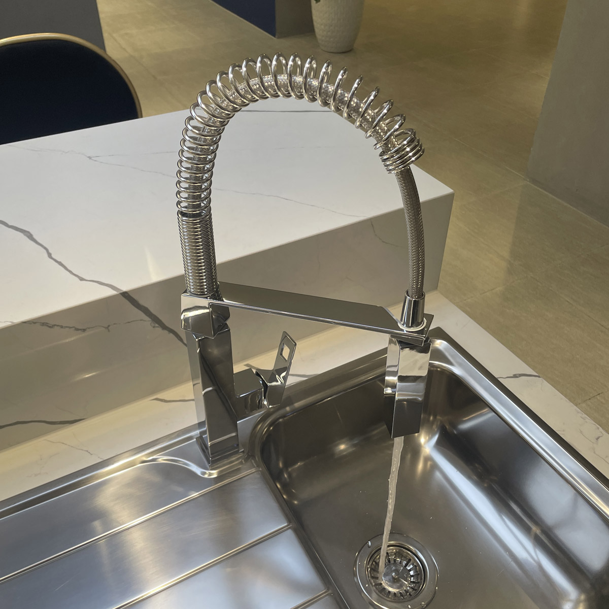 Vòi bếp nóng lạnh cần lò xo Eurocube GROHE 31395000 - 12