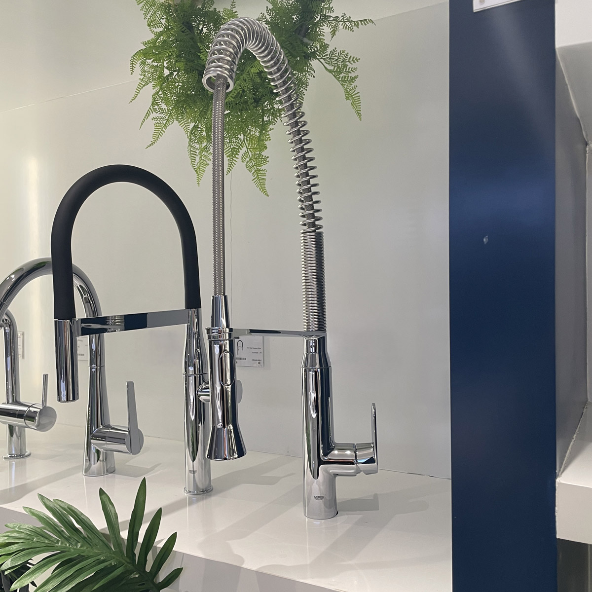 Vòi bếp dây rút nóng lạnh K7 Grohe 32950000 - 5