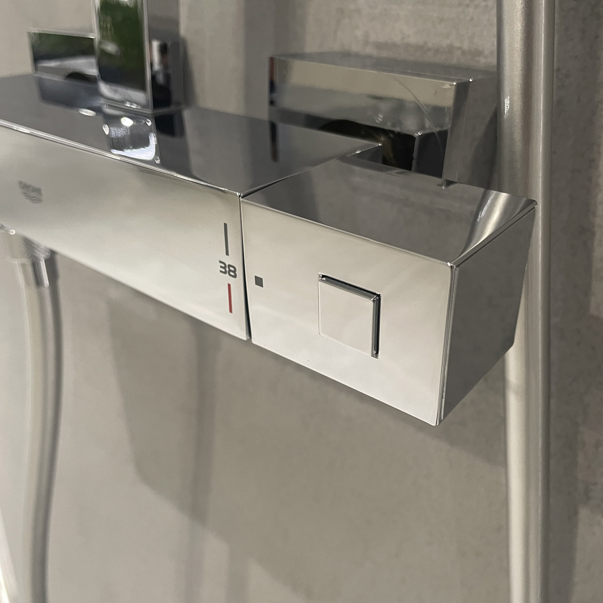 Bộ sen cây tắm đứng nhiệt độ Euphoria Cube GROHE 26087000 - 8