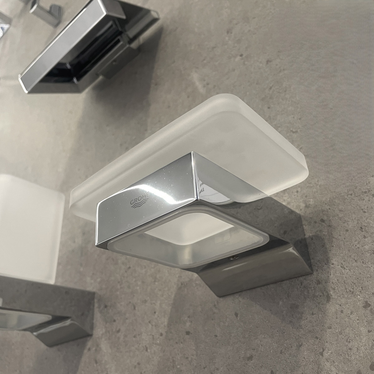 Đĩa đựng xà phòng Selection Cube GROHE 40806000 - 8