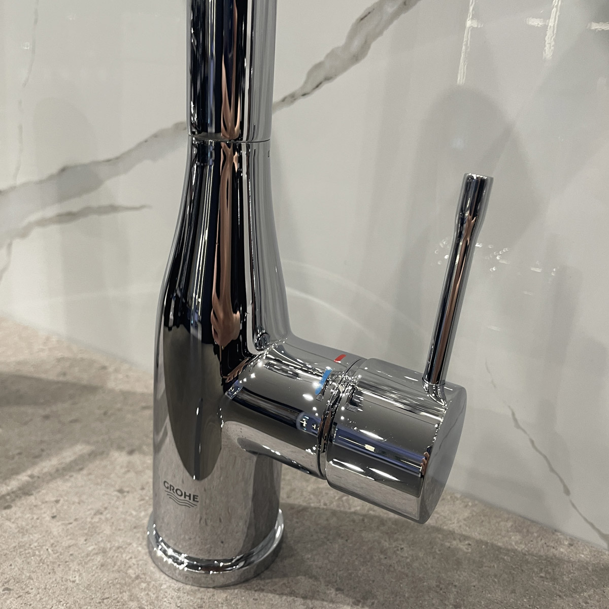 Vòi chậu nóng lạnh Essence L-size GROHE 32628001 - 10