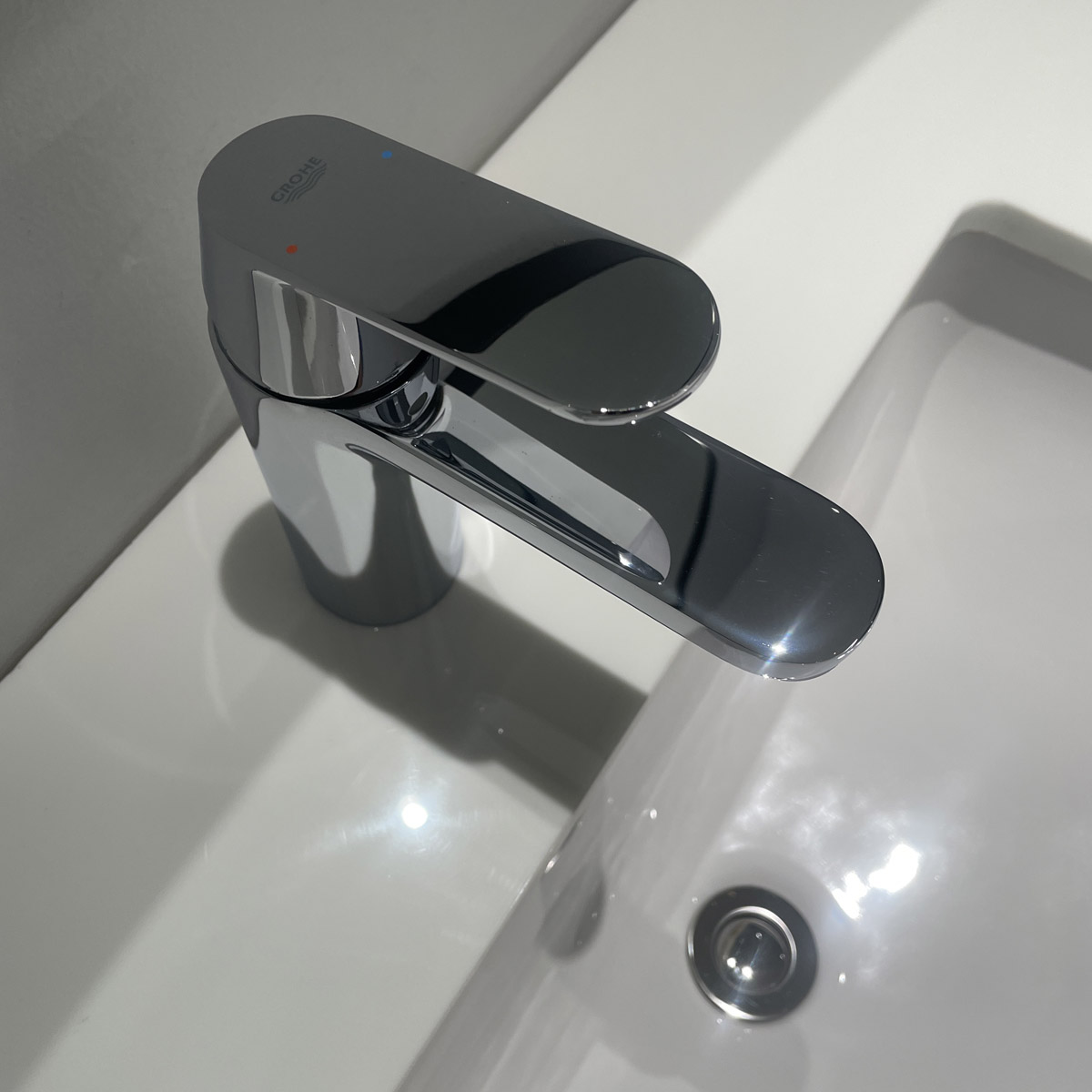 Vòi chậu nóng lạnh Eurosmart Cosmo M-size GROHE 23325000 - 15