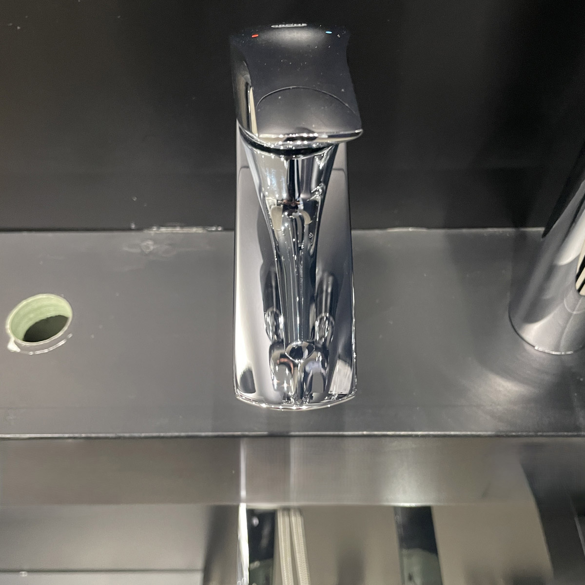 Vòi chậu lavabo nóng lạnh Eurosmart M-size GROHE 23322003 - 16