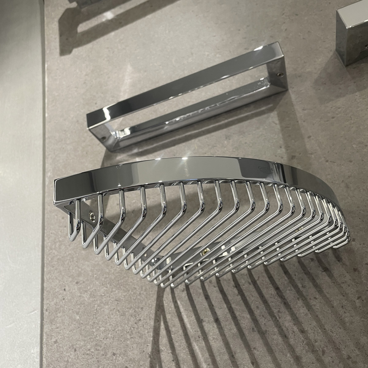 Kệ góc đựng xà phòng Selection Cube GROHE 40809000 - 7