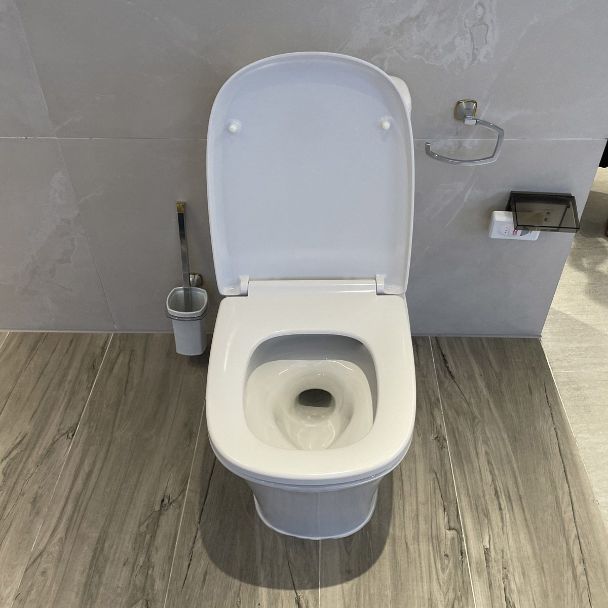 Bồn cầu một khối Eurostyle GROHE 39310000 - 8
