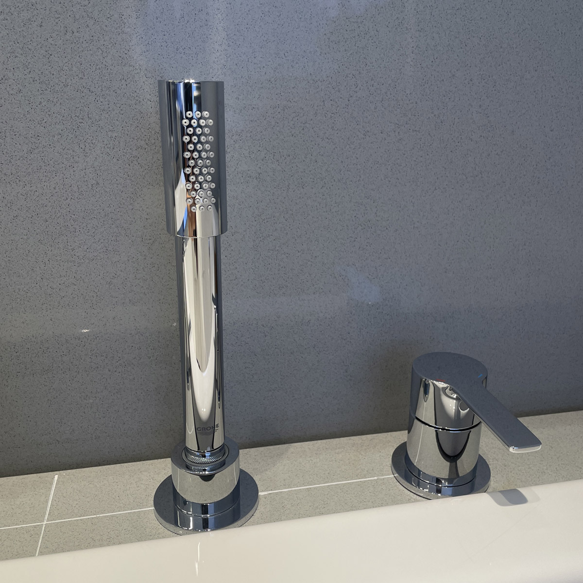 Vòi bồn tắm 4 lỗ nóng lạnh Lineare GROHE 19577001 - 11