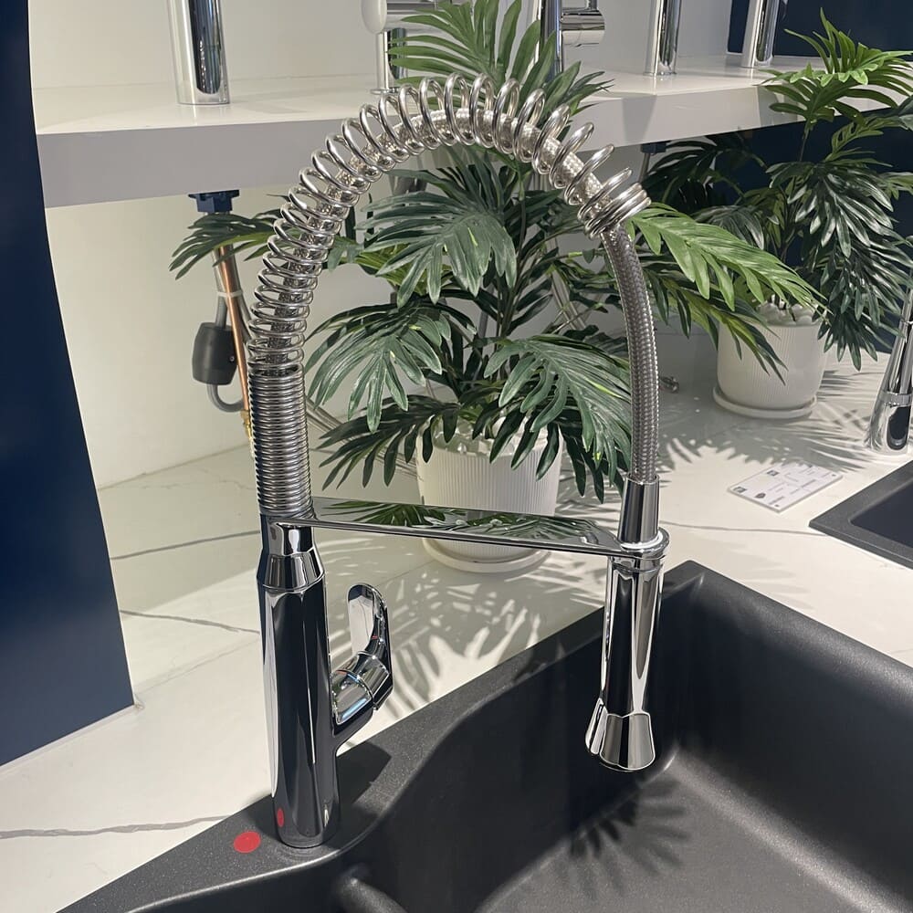 Vòi bếp nóng lạnh K7 Pro Medium GROHE 31379000 - 5