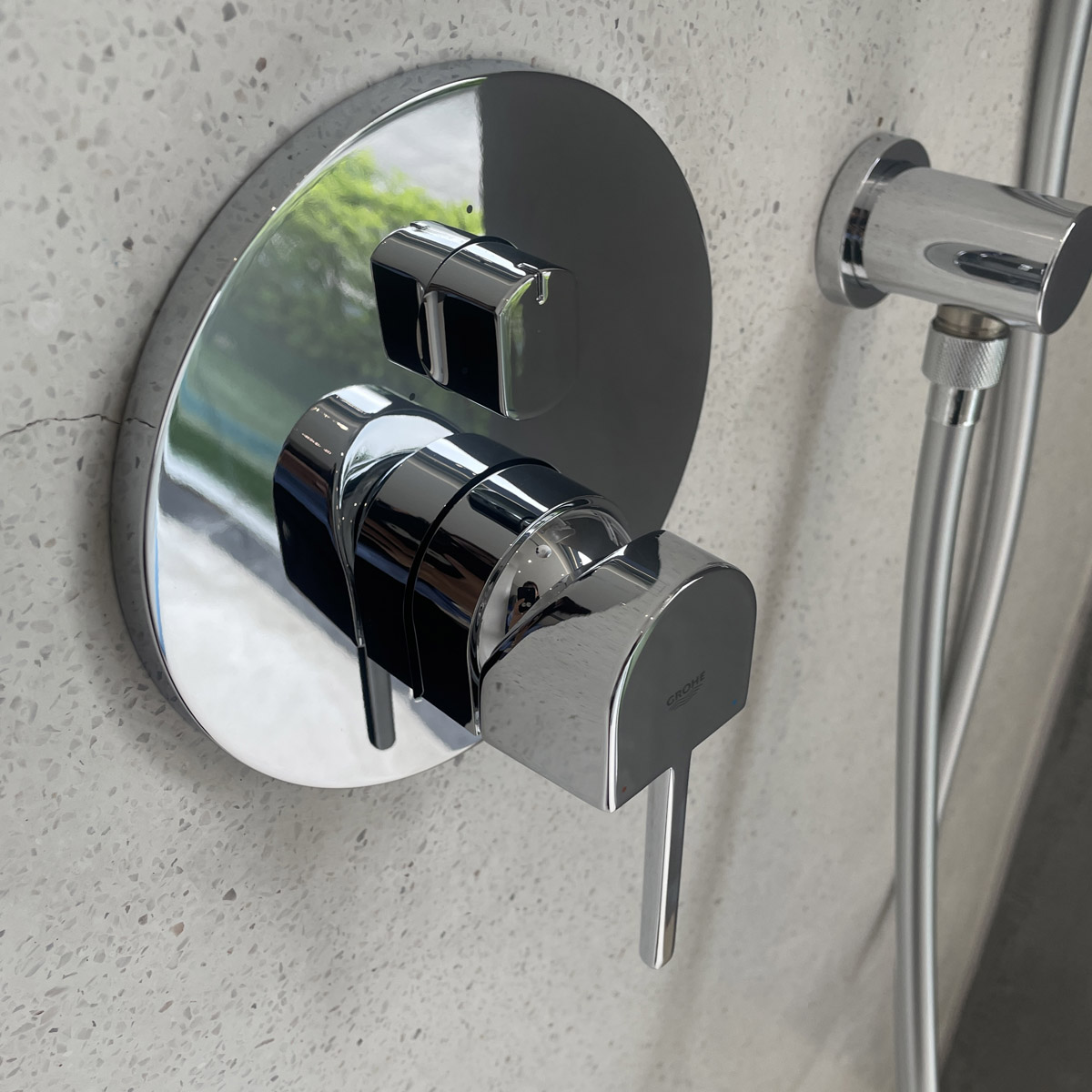 Van nóng lạnh kèm chuyển hướng 3 đường Plus GROHE 24093003 - 6