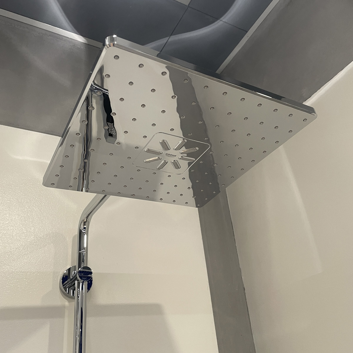 Bộ cây sen tắm ổn nhiệt SmartControl Euphoria Grohe 26508000 - 11