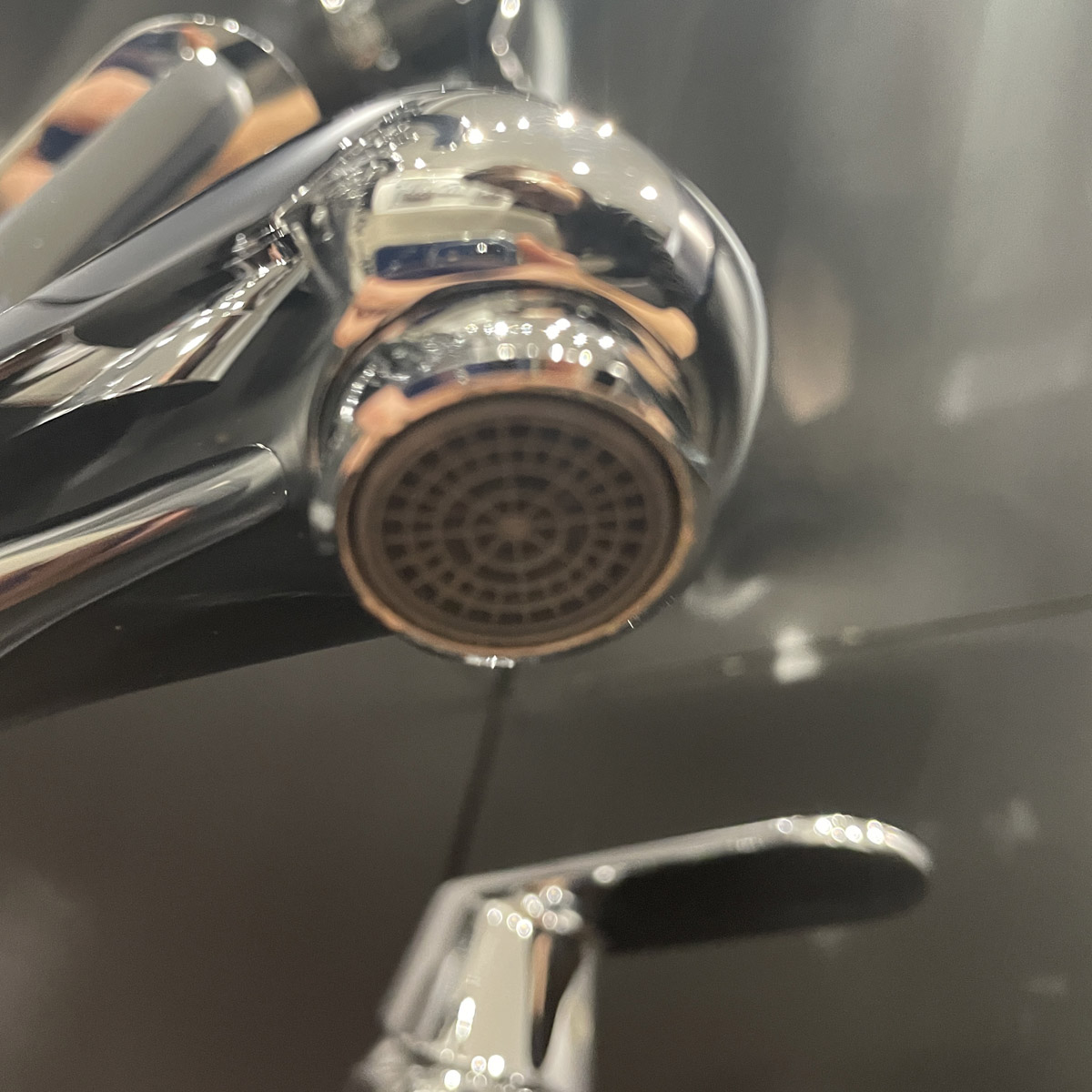 Vòi chậu nóng lạnh Eurosmart Cosmo M-size GROHE 23325000 - 5