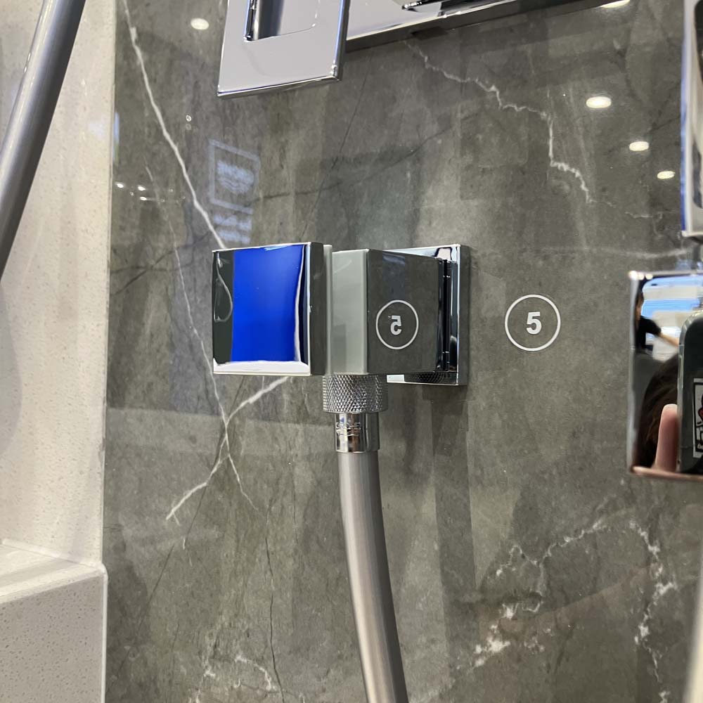 Gác sen tắm Euphoria Cube GROHE 26370000 - 9