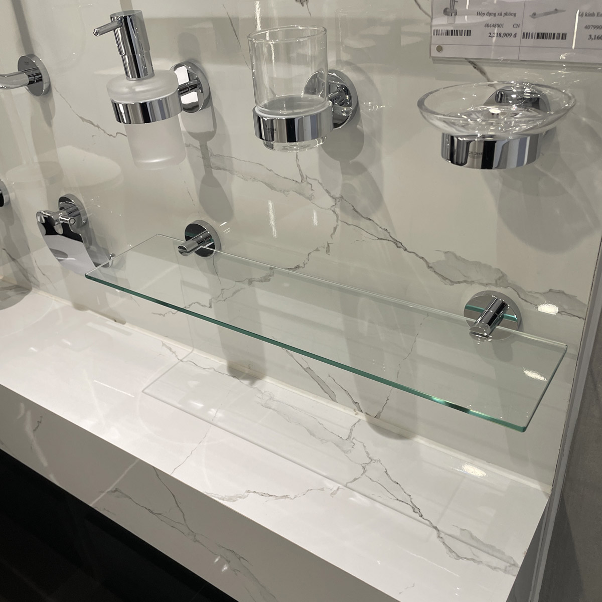Kệ kính Essentials GROHE 40799001 - 5