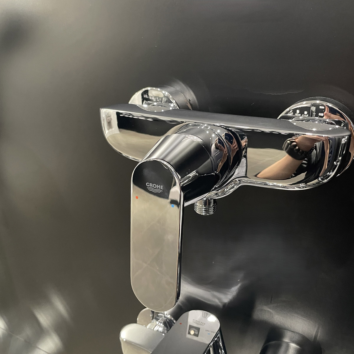 Củ sen tắm nóng lạnh Eurosmart Cosmopolitan GROHE 32837000 - 13