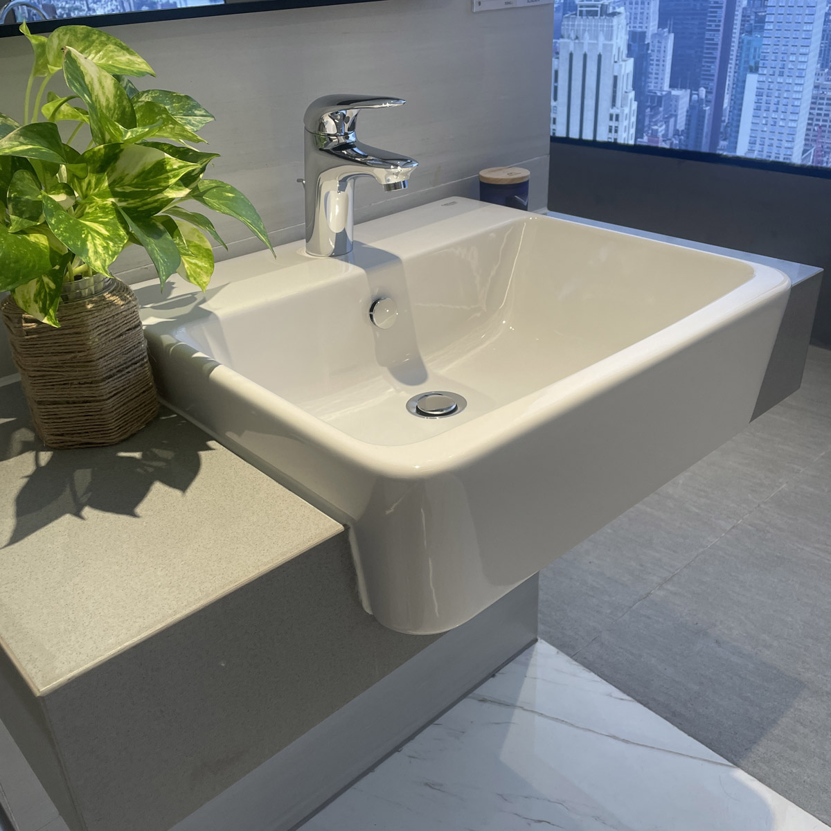 Chậu rửa lavabo bán âm bàn Eurocube GROHE 124581 - 6