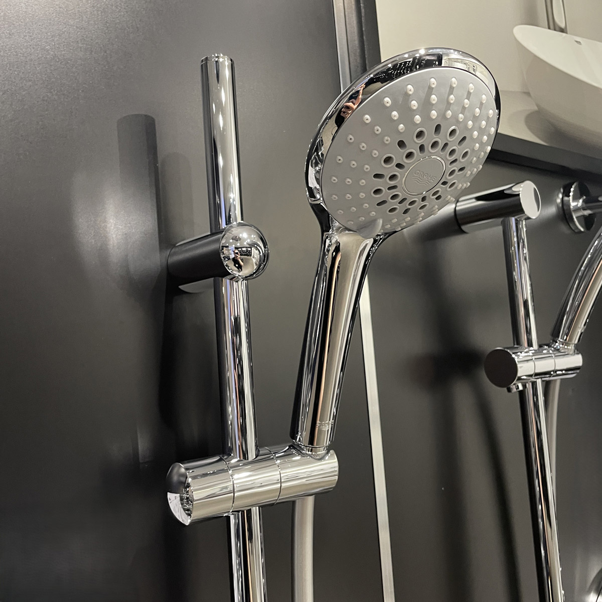 Bộ thanh trượt tay sen tắm 3 chế độ Euphoria 110 Champagne GROHE 27232001 - 8