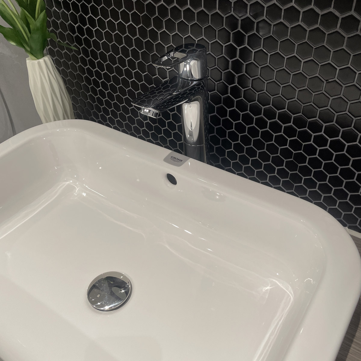 Vòi chậu nóng lạnh BauLoop XL-Size Grohe 32856001 - 2