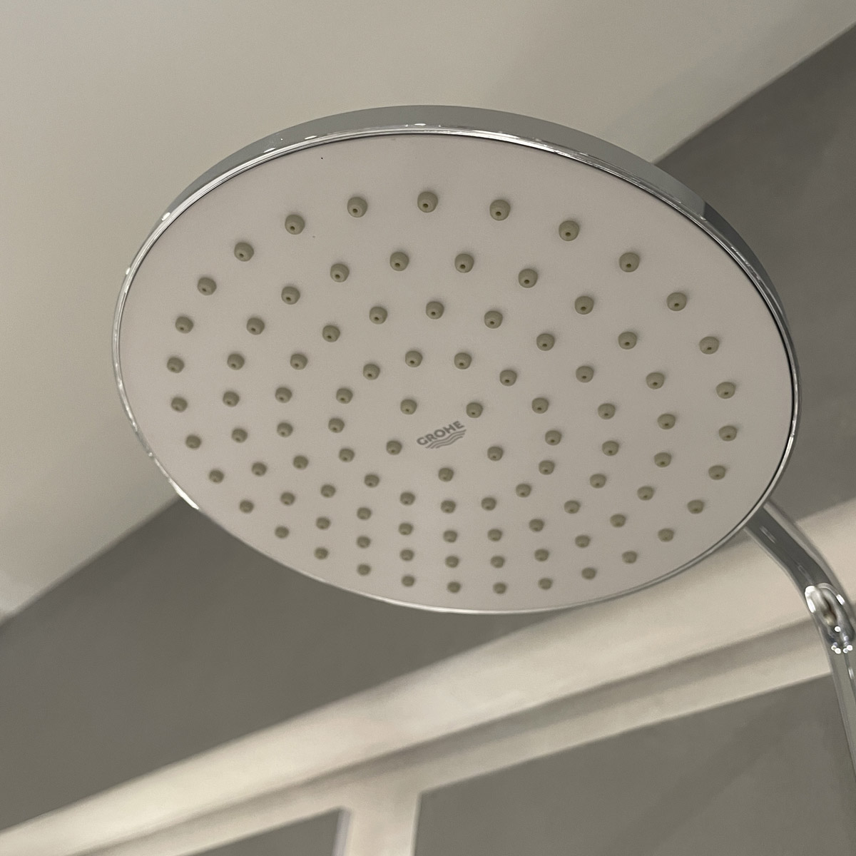 Bộ sen tắm nóng lạnh New Tempesta Cosmopolian Grohe 26305001 - 2