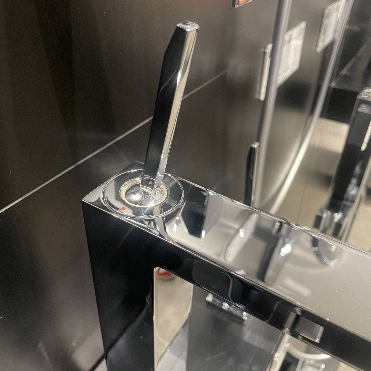 Vòi chậu nóng lạnh Eurocube Joy GROHE 23661000 - 5